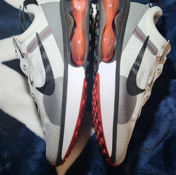 Airmax 2021 SE - Picture 7 of 12